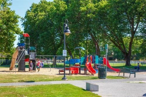 841/839 Princess Ave, Victoria, BC - Outdoor