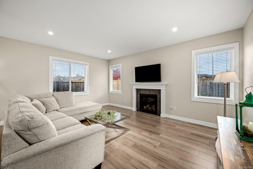 499 Torrence Rd, Comox, BC 