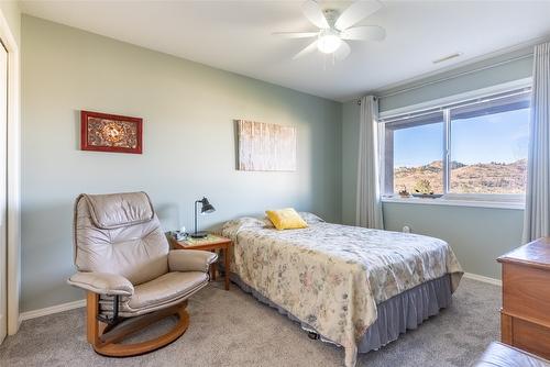 42-1750 Mckinley Court, Kamloops, BC - Indoor Photo Showing Bedroom