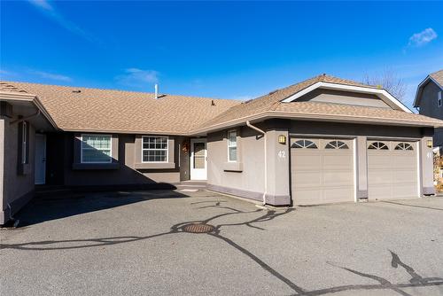 42-1750 Mckinley Court, Kamloops, BC - Outdoor