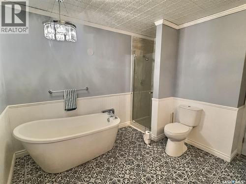 Kuntz Acreage, Macoun, SK - Indoor Photo Showing Bathroom