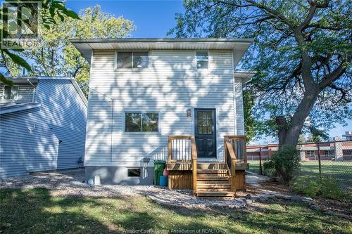 737 Charles Street, Windsor, ON - Outdoor