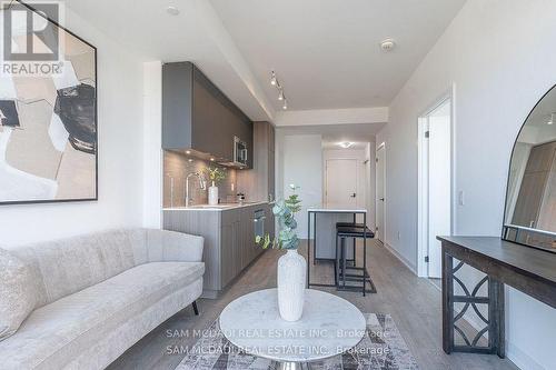 1412 - 220 Missinnihe Way, Mississauga, ON 