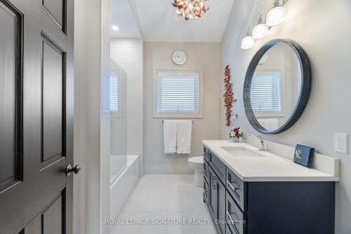 587 Hillcrest Road, Norfolk, ON - Indoor Photo Showing Bathroom