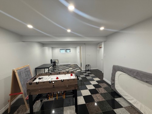 Basement - 3795 Rue Julie, Laval (Fabreville), QC - Indoor