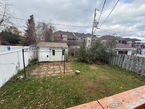 Courtyard - 3795 Rue Julie, Laval (Fabreville), QC - Outdoor