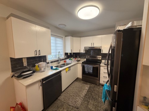 Kitchen - 3795 Rue Julie, Laval (Fabreville), QC - Indoor Photo Showing Kitchen With Double Sink