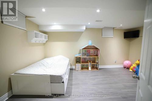 243 Venice Gate Drive, Vaughan, ON - Indoor