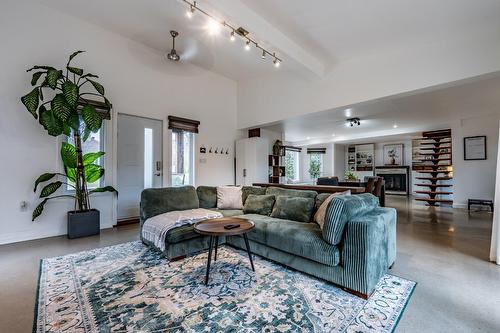 Salon - 1010 Rue Du Golf, Trois-Rivières, QC - Indoor Photo Showing Living Room