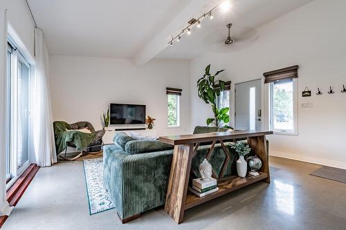 Salon - 1010 Rue Du Golf, Trois-Rivières, QC - Indoor