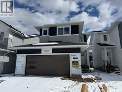 919 Traeger MANOR  Saskatoon, SK S7V 1V8