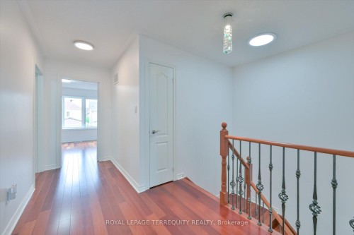 10461 Woodbine Avenue, Markham, ON - Indoor Photo Showing Other Room