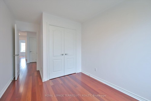 10461 Woodbine Avenue, Markham, ON - Indoor Photo Showing Other Room