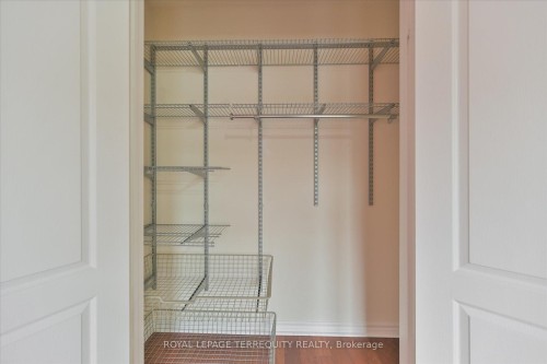 10461 Woodbine Avenue, Markham, ON - Indoor With Storage