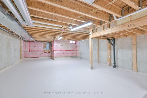 10461 Woodbine Avenue, Markham, ON - Indoor Photo Showing Basement