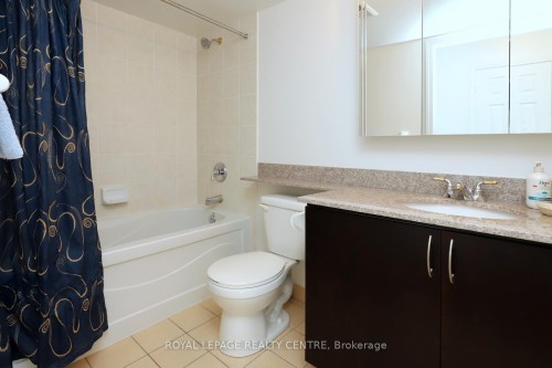 603-4850 Glen Erin Drive, Mississauga, ON - Indoor Photo Showing Bathroom