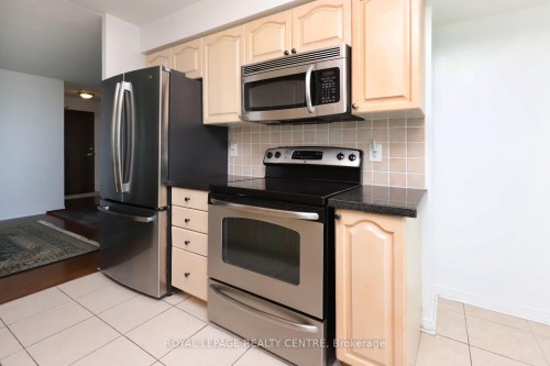 603-4850 Glen Erin Drive, Mississauga, ON - Indoor Photo Showing Kitchen