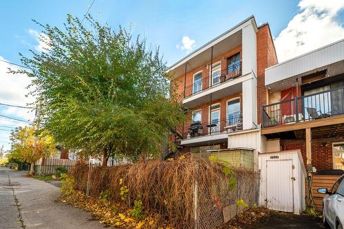 Back facade - 8453  - 8457 Rue St-Hubert, Montréal (Villeray/Saint-Michel/Parc-Extension), QC - Outdoor