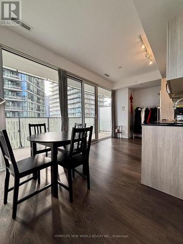 2202 - 42 Charles Street E, Toronto, ON - Indoor Photo Showing Dining Room
