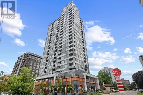 1701 - 500 Brock Avenue N, Burlington (Brant), ON - Outdoor With Balcony With Facade
