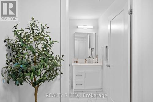 1701 - 500 Brock Avenue N, Burlington (Brant), ON - 