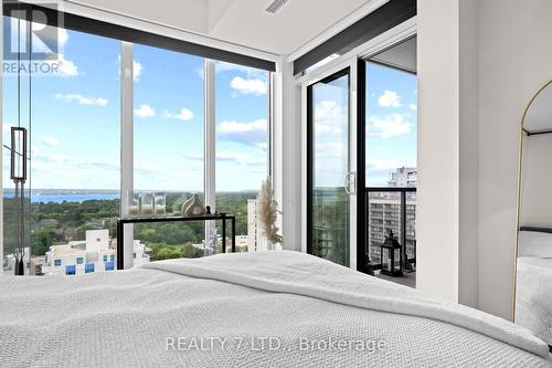 1701 - 500 Brock Avenue N, Burlington (Brant), ON - Indoor Photo Showing Bedroom