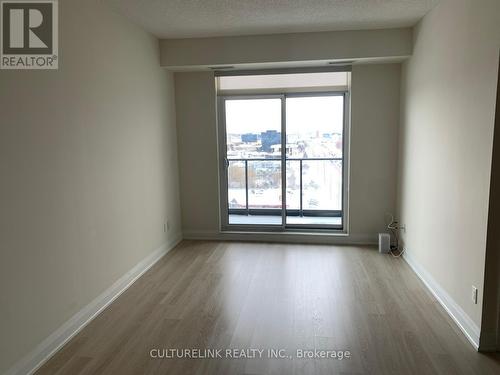 1505 - 398 Highway 7 E, Richmond Hill, ON - Indoor Photo Showing Other Room