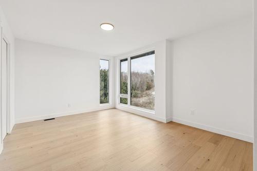 Salon - 131 Ch. Des Prés, Cantley, QC - Indoor Photo Showing Other Room