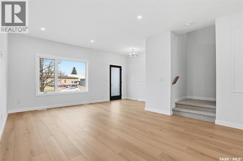 1218 11Th Street E, Saskatoon, SK - Indoor Photo Showing Living Room