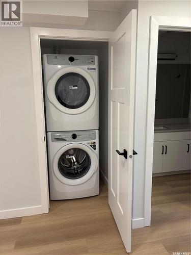 1218 11Th Street E, Saskatoon, SK - Indoor Photo Showing Laundry Room
