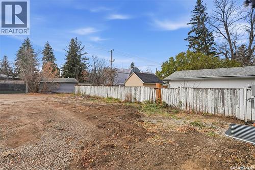 1218 11Th Street E, Saskatoon, SK - Outdoor