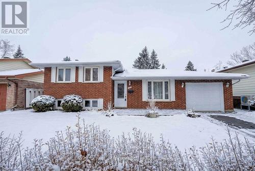 1953 CONCORDE AVENUE  Cornwall, ON K6H 6M3