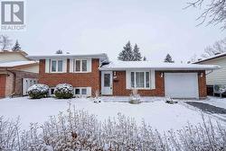 1953 CONCORDE AVENUE  Cornwall, ON K6H 6M3