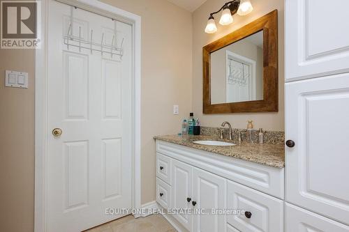 2557 Flannery Drive, Ottawa, ON - Indoor