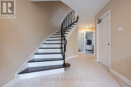 2557 Flannery Drive, Ottawa, ON - Indoor Photo Showing Other Room