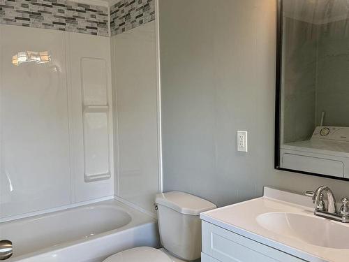 82 Port Clyde Road, Clyde River, NS 