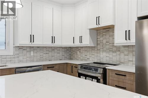 12 Cardinal Drive, Dundurn Rm No. 314, SK - Indoor Photo Showing Kitchen With Upgraded Kitchen