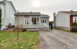 185 Rue Amanda-Alarie  Repentigny (Le Gardeur), QC J5Z 3X7