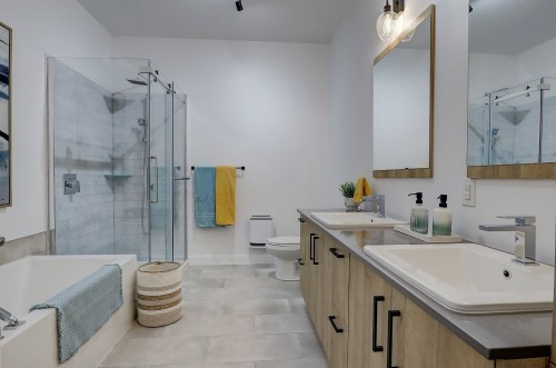 Bathroom - 101-5350 Boul. Des Vétérans, Lac-Mégantic, QC - Indoor Photo Showing Bathroom