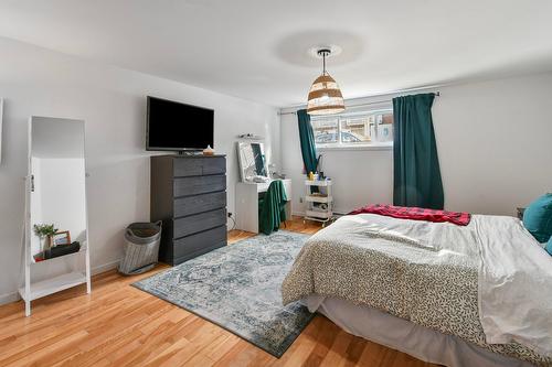 Primary bedroom - 5903  - 5907 Rue De Meaux, Montréal (Mercier/Hochelaga-Maisonneuve), QC - Indoor Photo Showing Bedroom