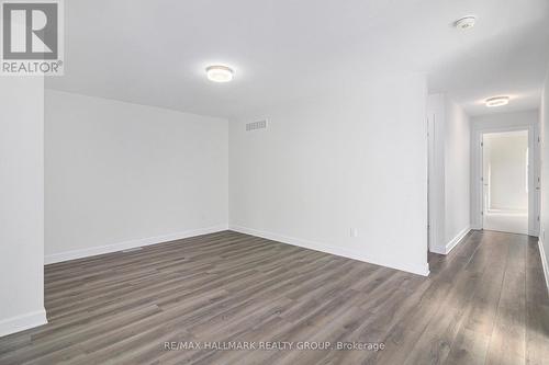 526 Reflection Street, Ottawa, ON - Indoor Photo Showing Other Room