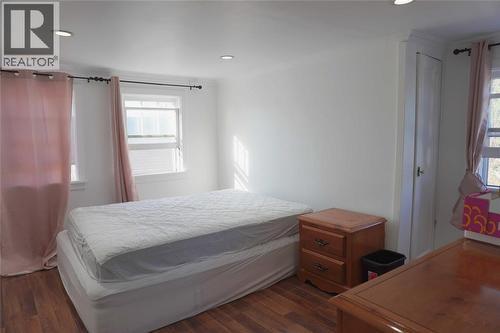 460 Nelson Street, Sarnia, ON - Indoor Photo Showing Bedroom