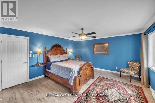 1017 Rays Lane, Minden Hills, ON - Indoor Photo Showing Bedroom