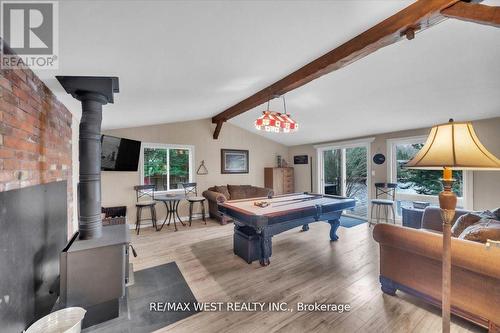 1017 Rays Lane, Minden Hills, ON - Indoor Photo Showing Other Room