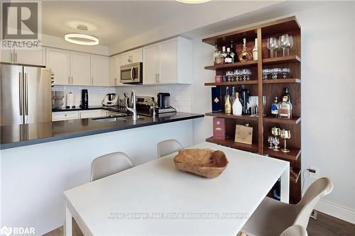 913 Fetchison Drive, Oshawa, ON - Indoor Photo Showing Kitchen