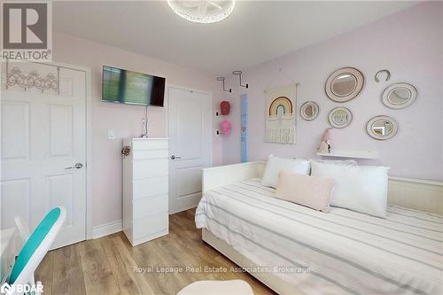 913 Fetchison Drive, Oshawa, ON - Indoor Photo Showing Bedroom