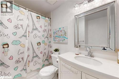 913 Fetchison Drive, Oshawa, ON - Indoor Photo Showing Bathroom
