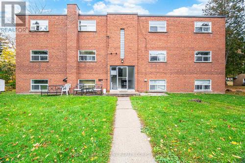 6 - 2138 Ghent Avenue, Burlington, ON - Outdoor With Exterior