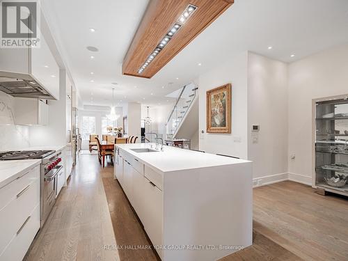 62 St Germain Avenue, Toronto, ON - Indoor Photo Showing Kitchen With Upgraded Kitchen