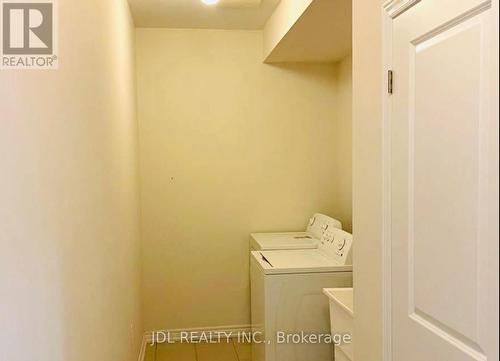 10 Benn Avenue, Georgina, ON - Indoor Photo Showing Other Room